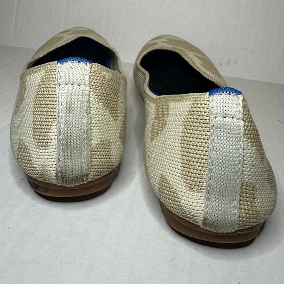Rothy Style Size 7.5 Beige Tan Camo Print Round Toe Slip On Flats Casual Office - Picture 5 of 8